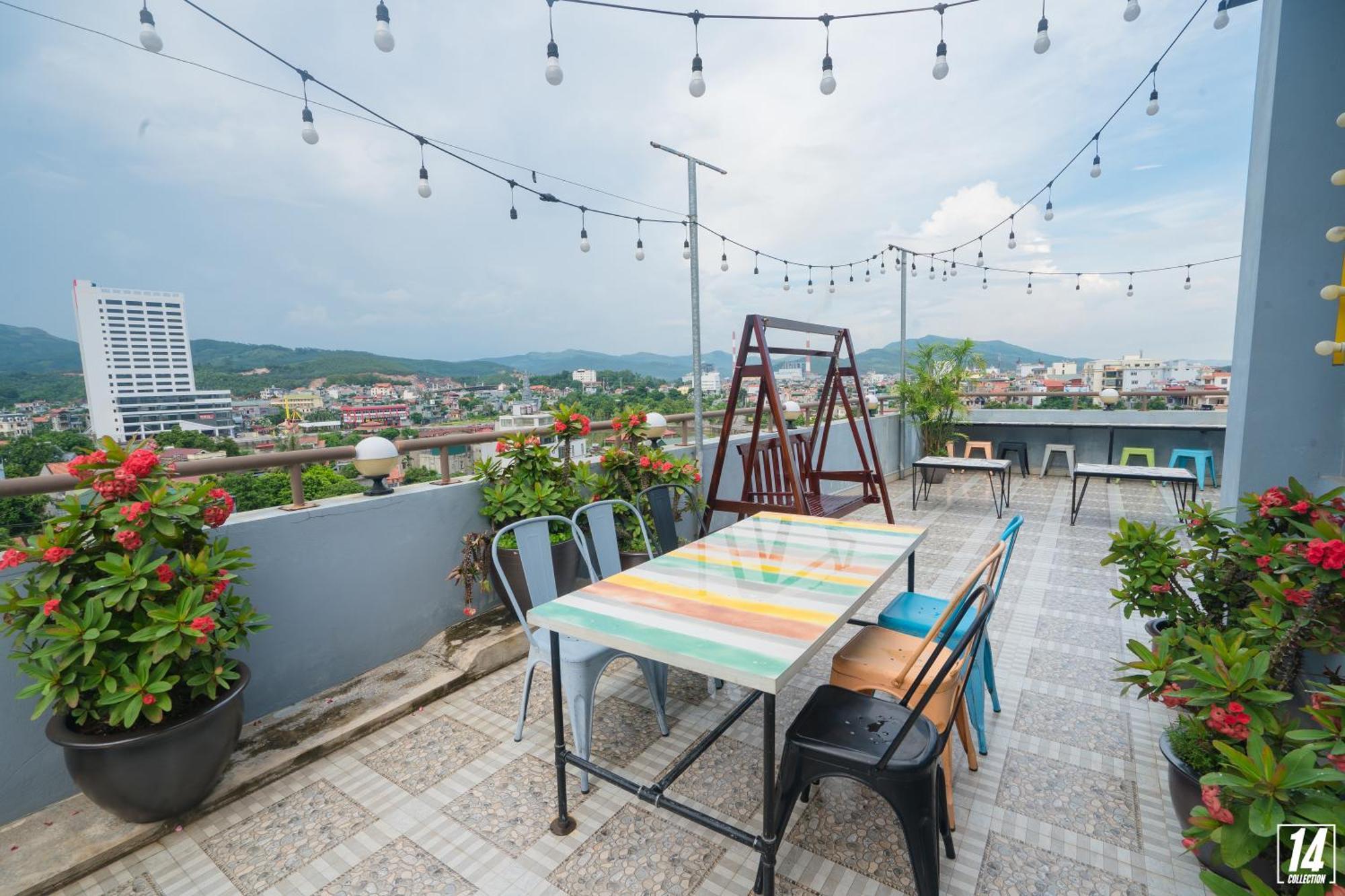 Luffy Hotel Uong Bi Exterior photo