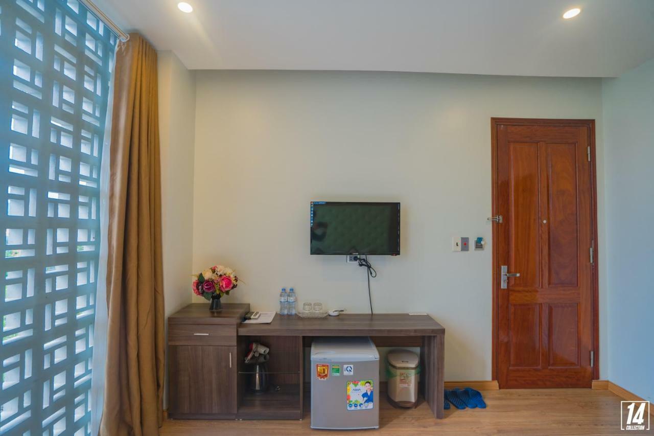 Luffy Hotel Uong Bi Exterior photo